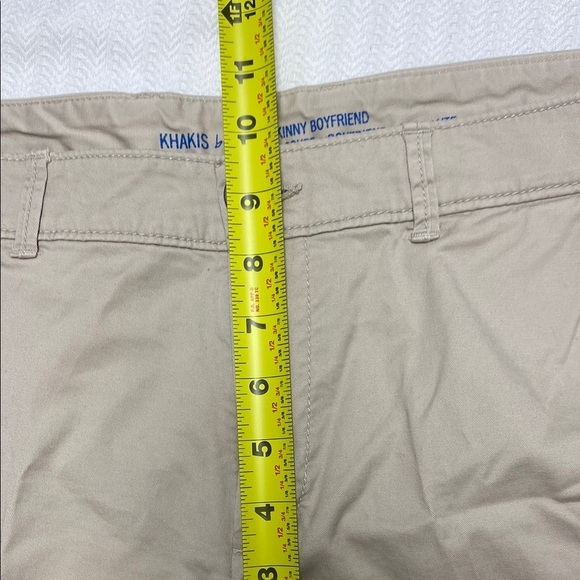 Gap Shorts | Skinny Boyfriend | Normalcore | Classic | Midrise | Size 10 - Picture 7 of 8